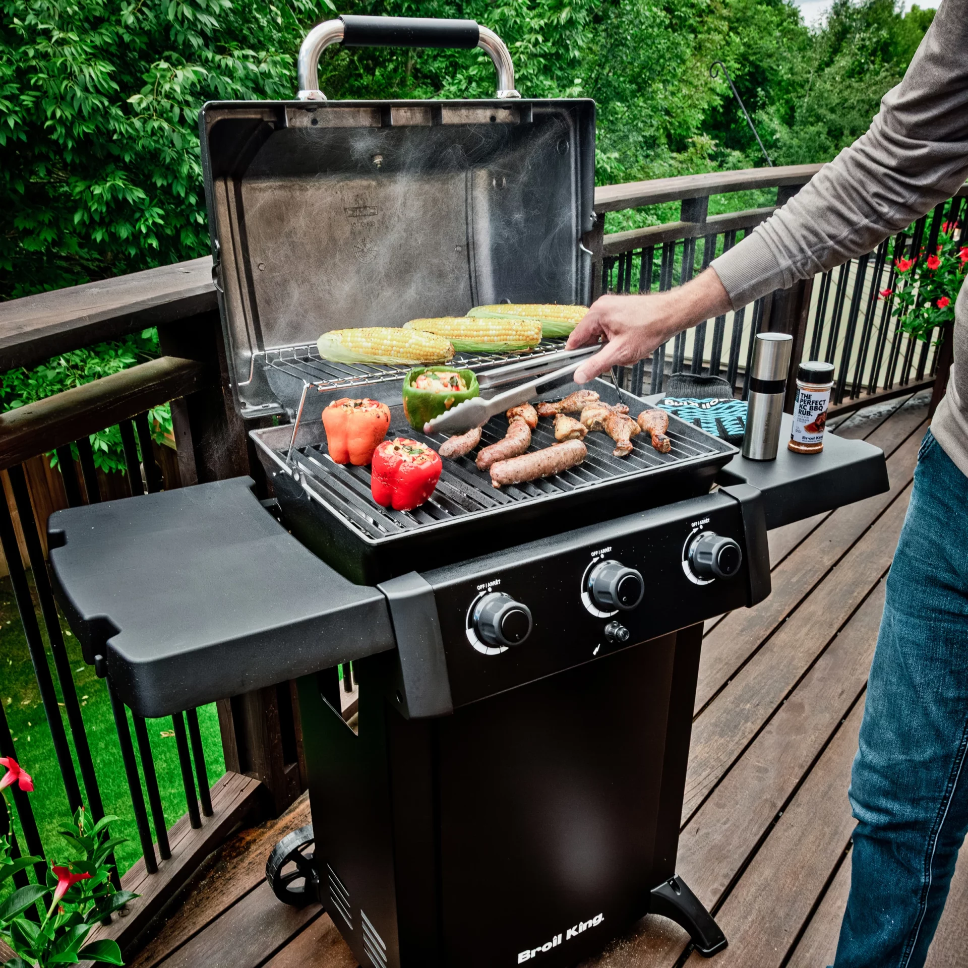 Grill Gazowy Broil King Gem 310 Shadow Black Knight | Kompaktowy Grill na Taras Balkon Ogród, 3 Palniki główne | Grillowanie | Dynamic24 Bielsko-Biała