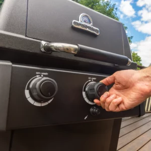 Grill Gazowy Broil King Gem 310 Shadow Black Knight | Kompaktowy Grill na Taras Balkon Ogród, 3 Palniki główne | Nowa Farba i Pokrętła | Dynamic24 Bielsko-Biała