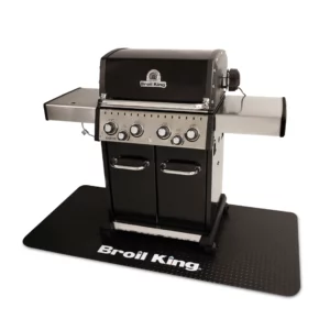 Czarna mata pod grilla Broil King Baron 490 180 x 90 cm łatwa w czyszczeniu, skutecznie zabezpiecza taras przed tłuszczami wokół grilla. Dynamic24 Bielsko-Biała
